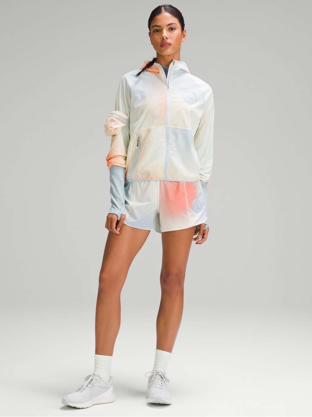 105. Lululemon x Madhappy Hotty Hot Short 4"
Madhappy Ombre 8